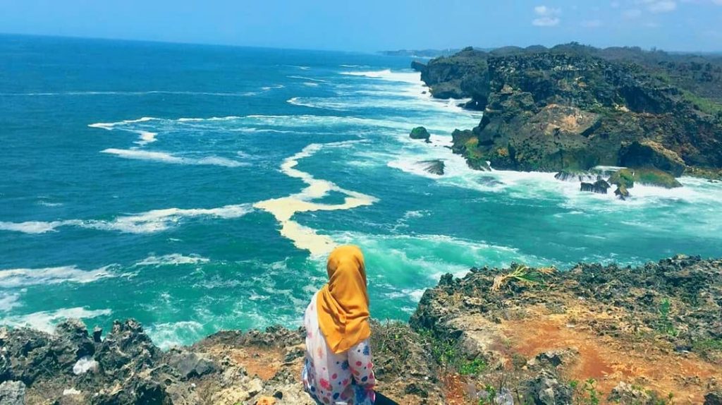 Foto Pantai Sarangan